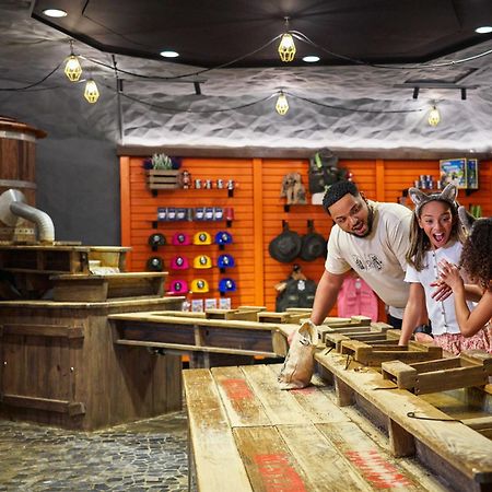 Great Wolf Lodge Southern California Garden Grove Exterior photo