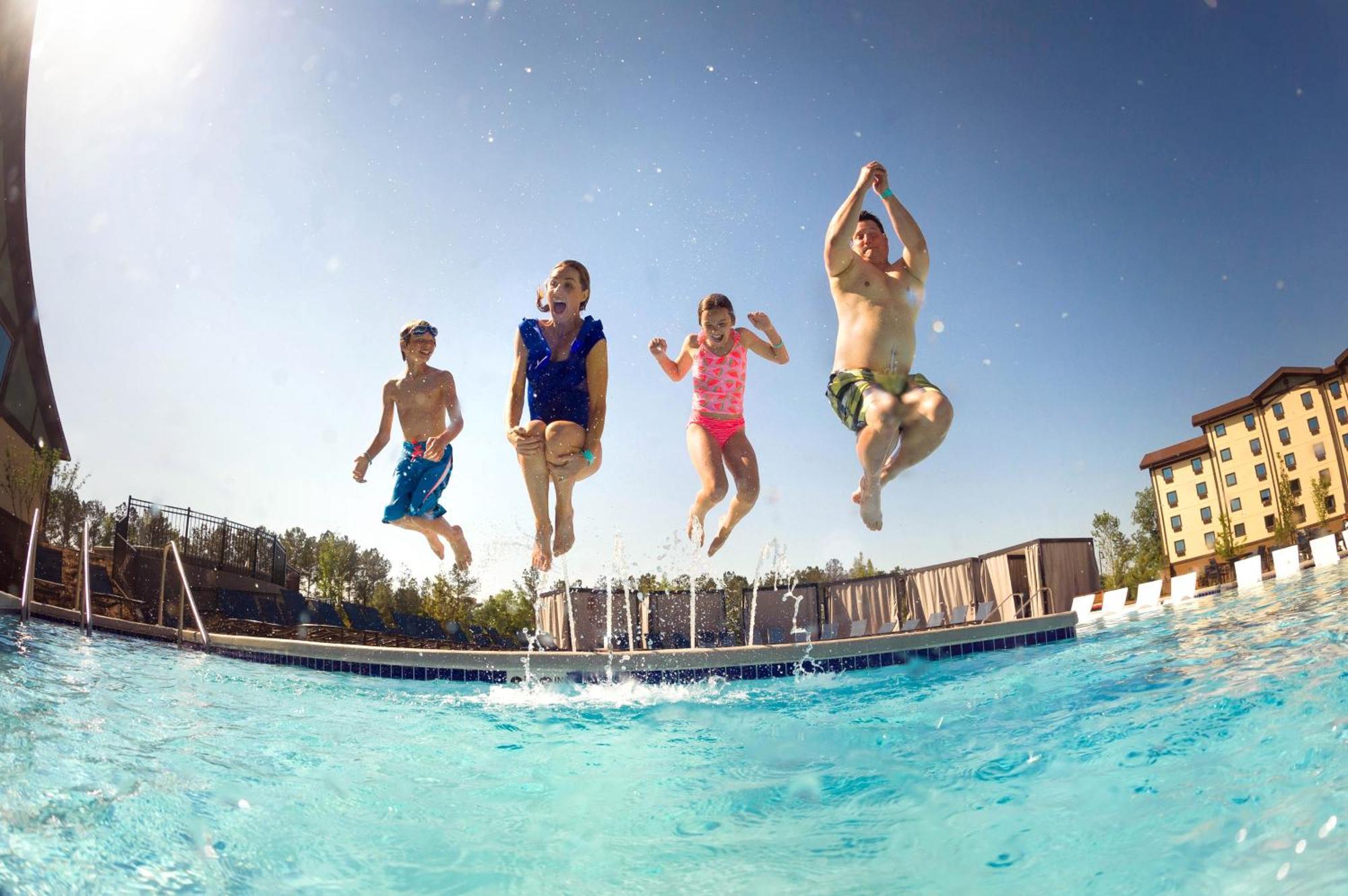 Great Wolf Lodge Southern California Garden Grove Exterior photo