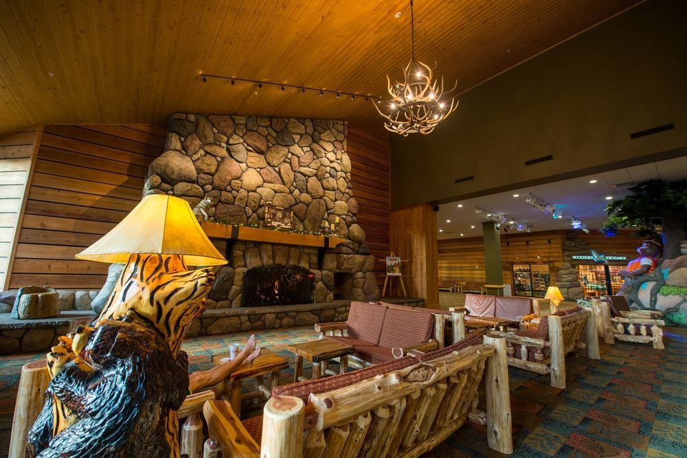 Great Wolf Lodge Southern California Garden Grove Exterior photo
